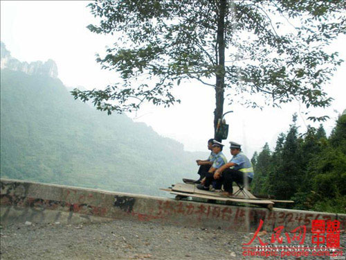 國(guó)內(nèi)最“牛”的交警執(zhí)勤臺(tái)