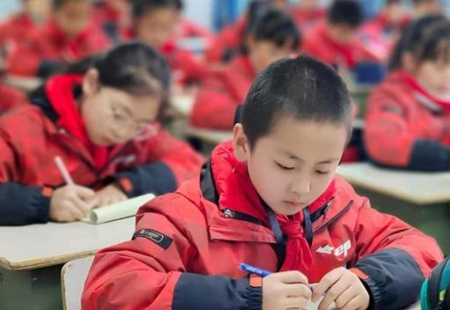 蘭州市各區(qū)縣義務教育學校作業(yè)管理監(jiān)督電話公布