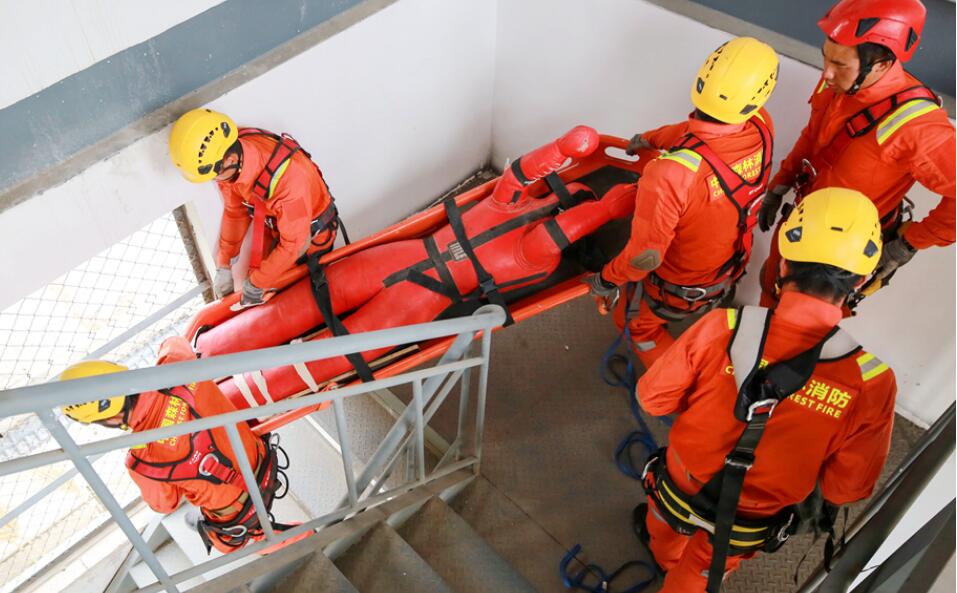 【隴拍客】超燃！ “火焰藍(lán)”競技比武火力全開