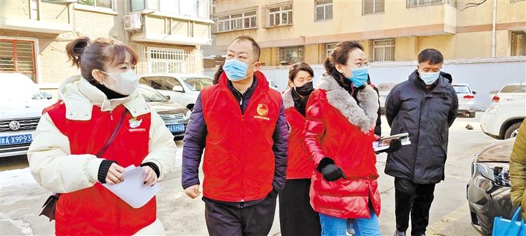 【新春走基層】解決雞毛蒜皮 感受社區(qū)“微幸?！?>
        </a><em>【新春走基層】解決雞毛蒜皮 感受社區(qū)“微幸福”</em></li>
    <li><a  target=