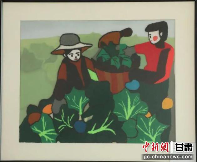 皋蘭縣高原夏菜項目幫助當(dāng)?shù)貗D女增收致富。刺繡 黃淑娟 繡稿 趙海科