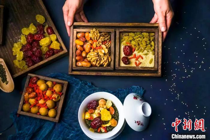 2023年5月，拍攝的臨夏蓋碗茶所需原料。(資料圖)臨夏市融媒體中心供圖